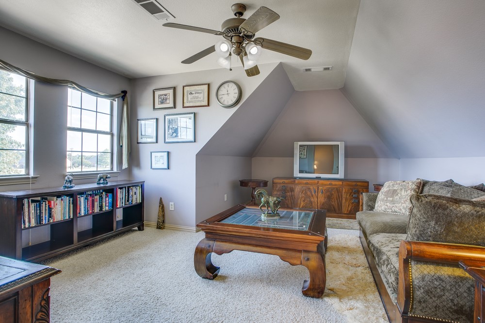 10044 Dennehy Drive Talty TX 75126