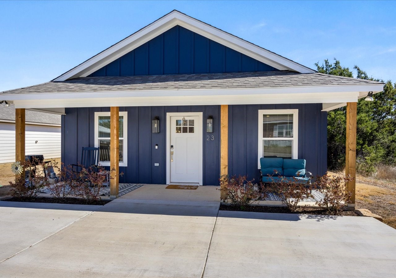 2301 Meteor Trail Granbury TX 76048