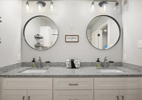 2301 Meteor Trail Granbury TX 76048