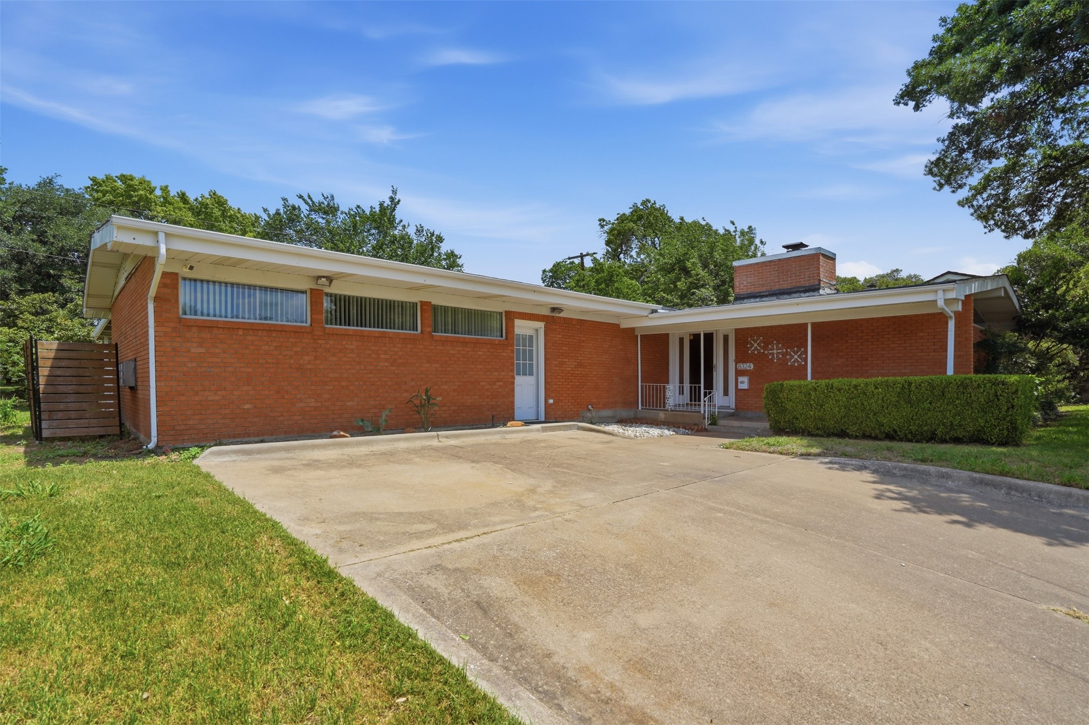 8324 Doreen Avenue Fort Worth TX 76116