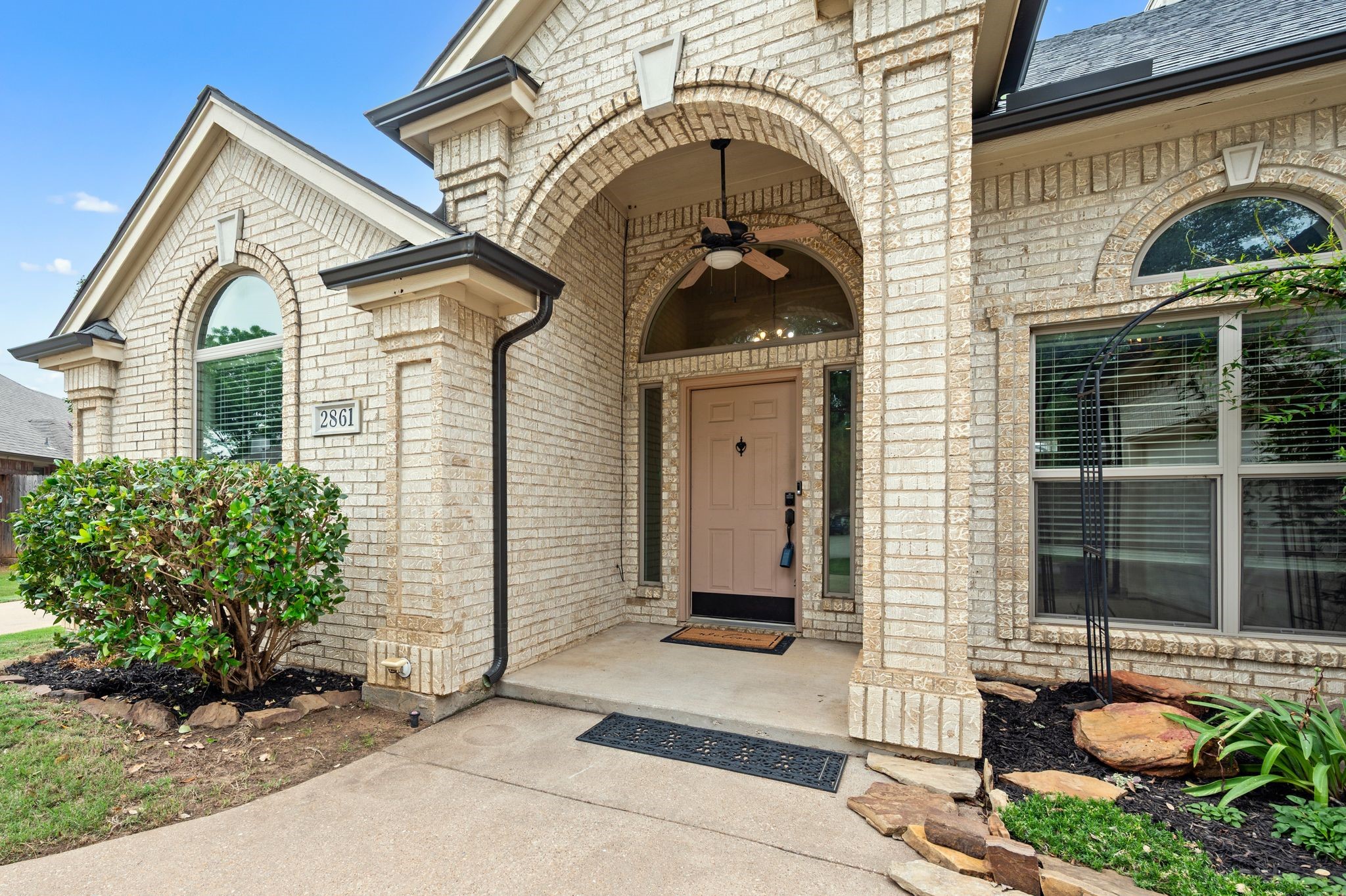 2861 Harvard Court Fort Worth TX 76118