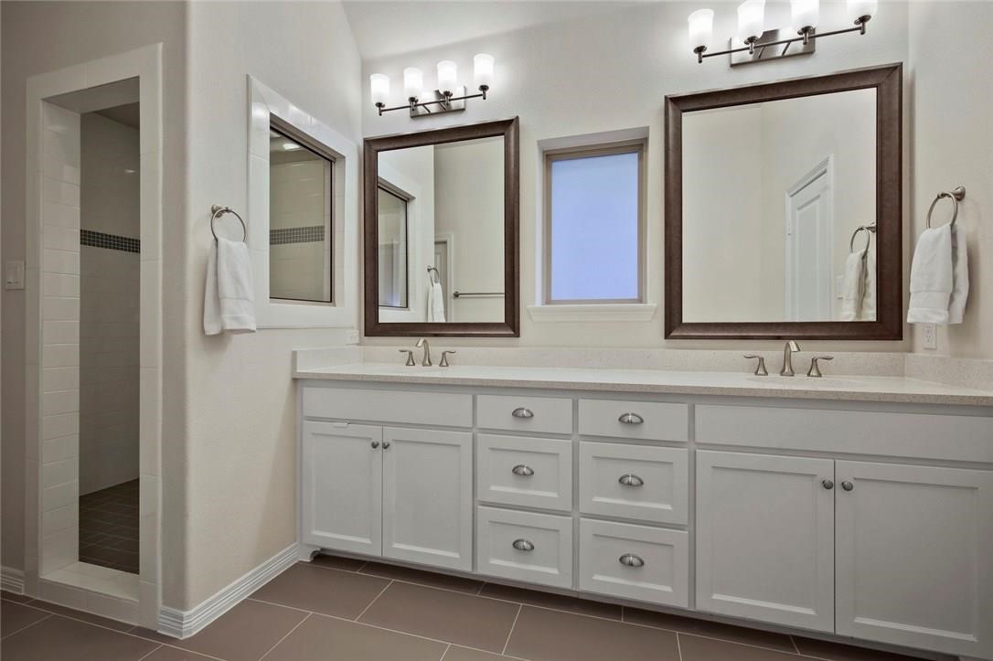 4904 Cloudcroft Lane Irving TX 75038