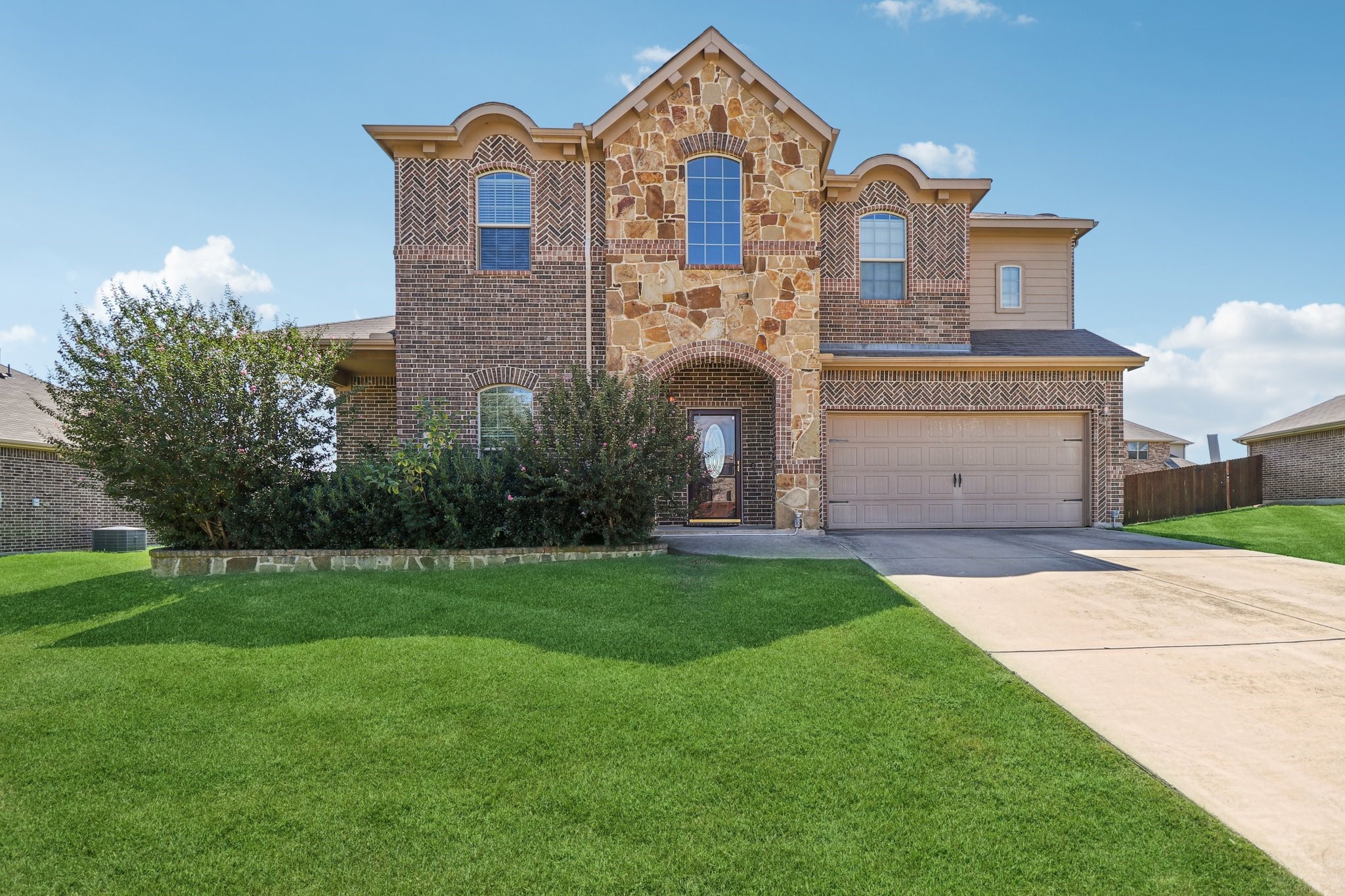 1506 Oak Park Lane Cedar Hill TX 75104