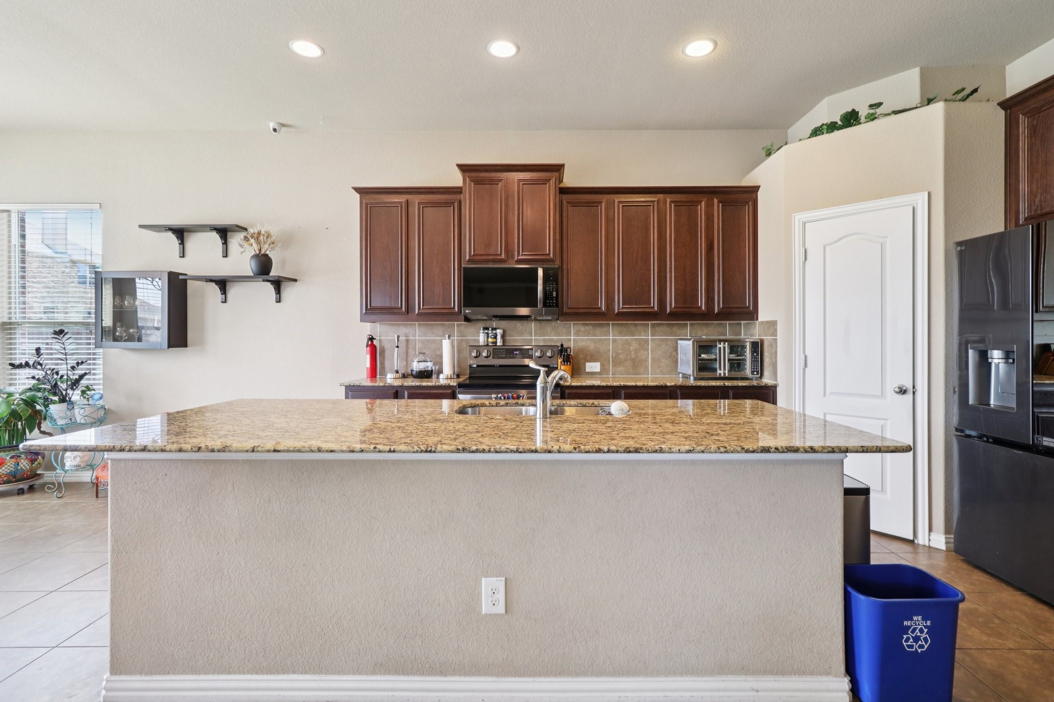 1506 Oak Park Lane Cedar Hill TX 75104