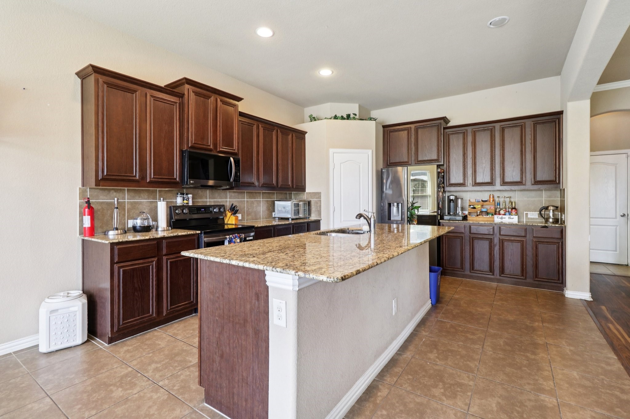 1506 Oak Park Lane Cedar Hill TX 75104