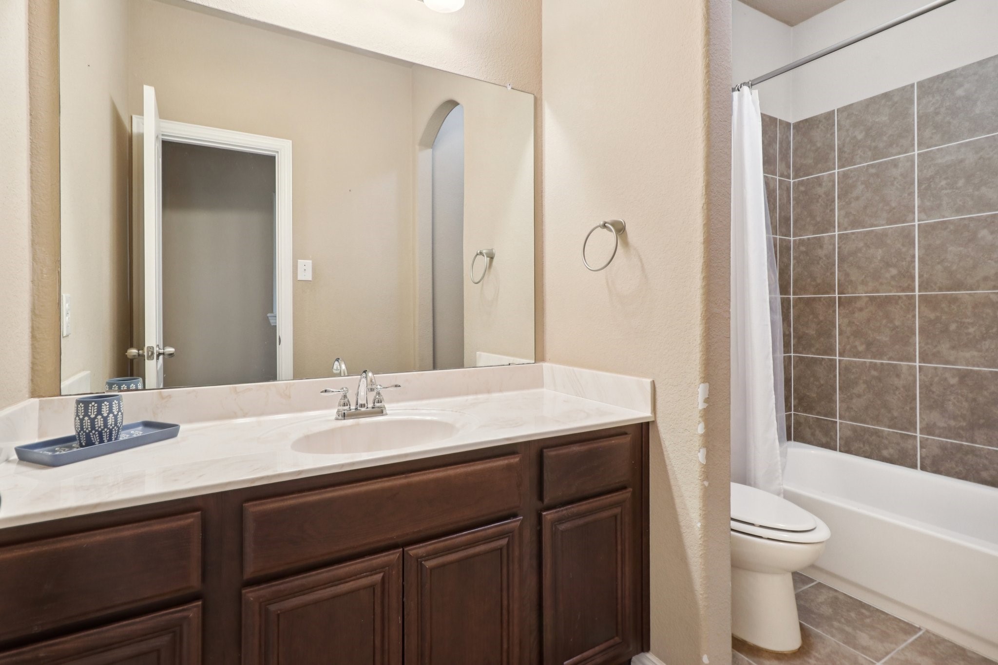 1506 Oak Park Lane Cedar Hill TX 75104