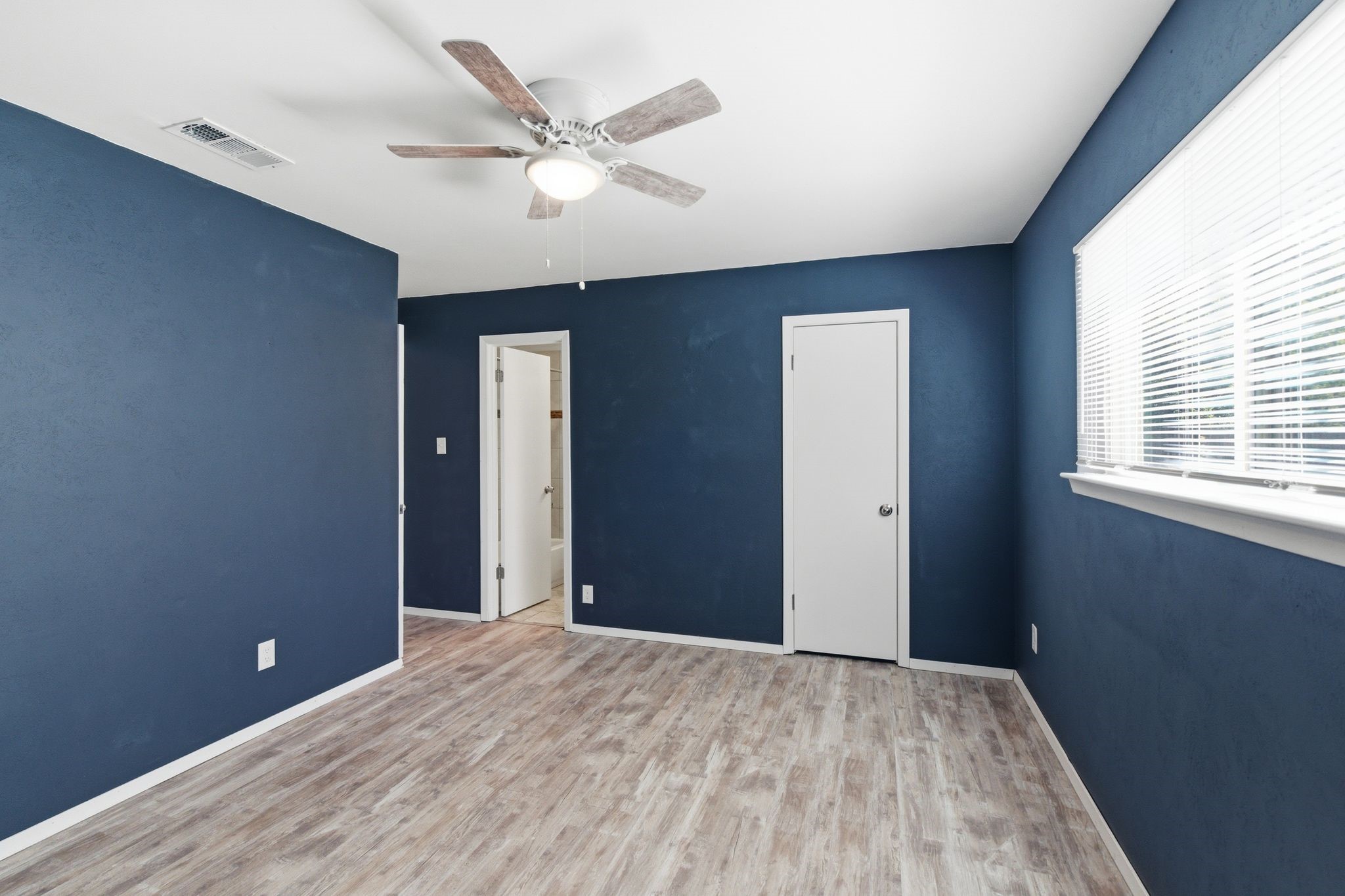 728 Lisa Lane Cedar Hill TX 75104