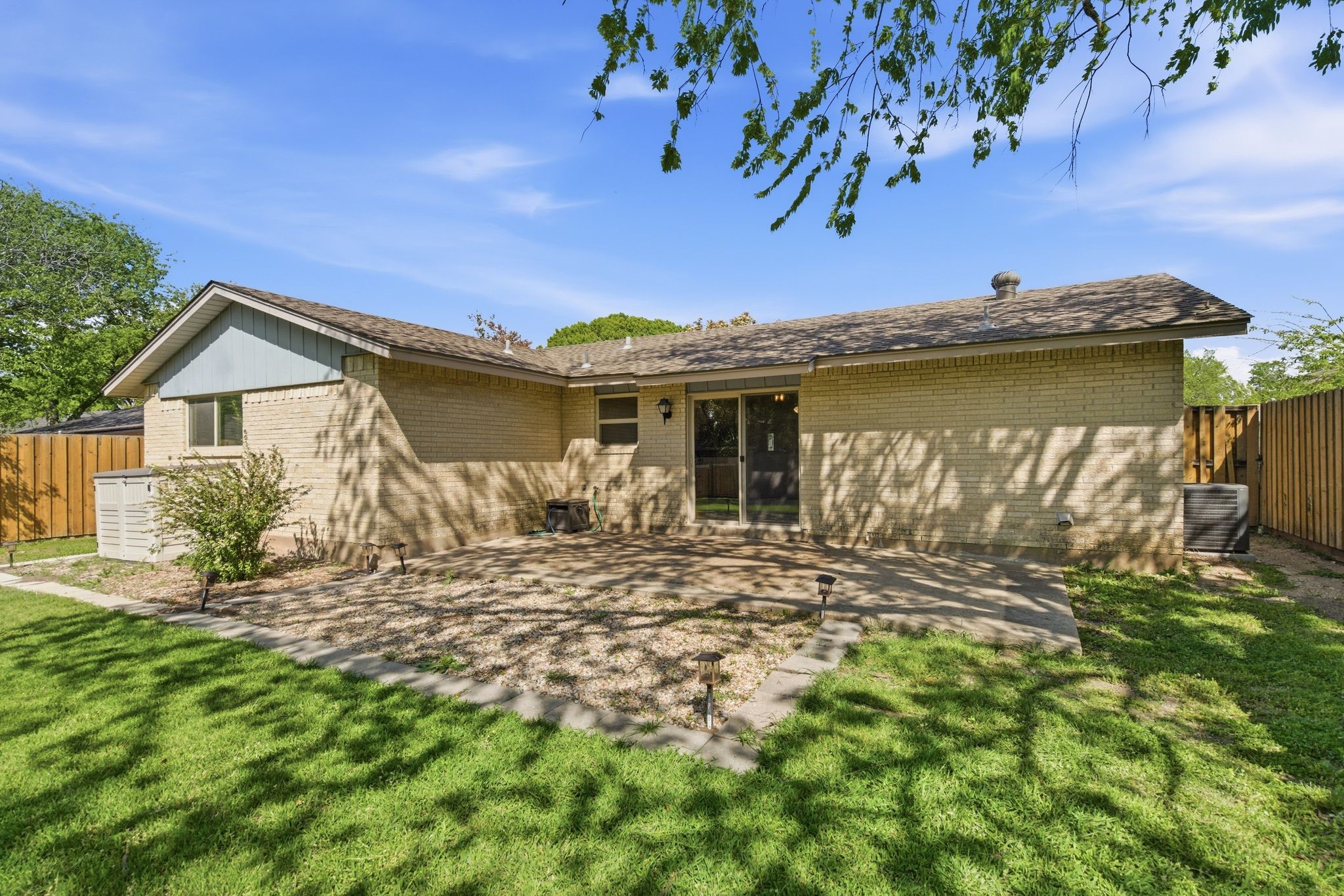 728 Lisa Lane Cedar Hill TX 75104