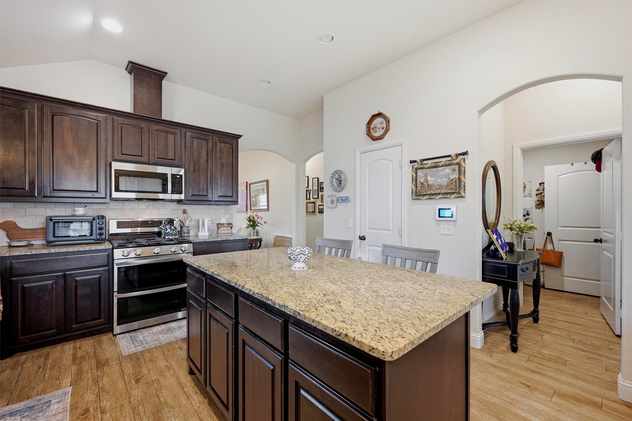 502 Pathfinder Street Collinsville TX 76233
