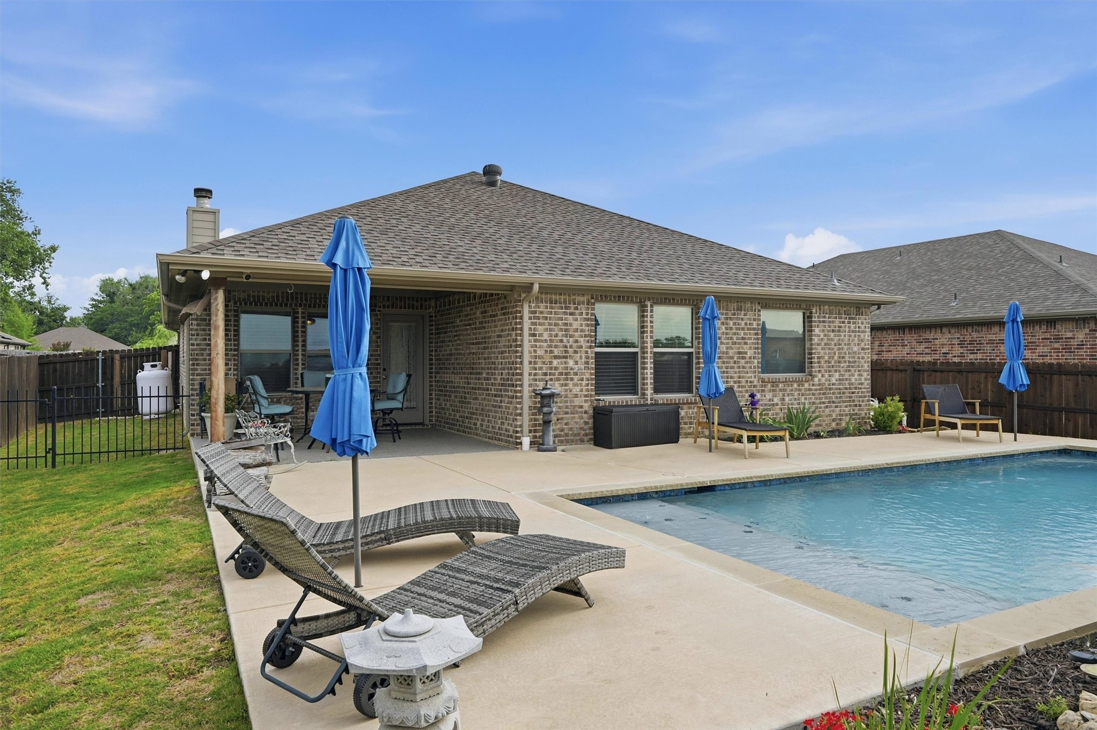 502 Pathfinder Street Collinsville TX 76233