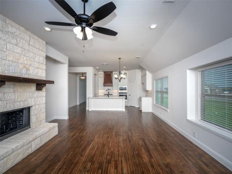 1112 Archives Avenue Nevada TX 75173