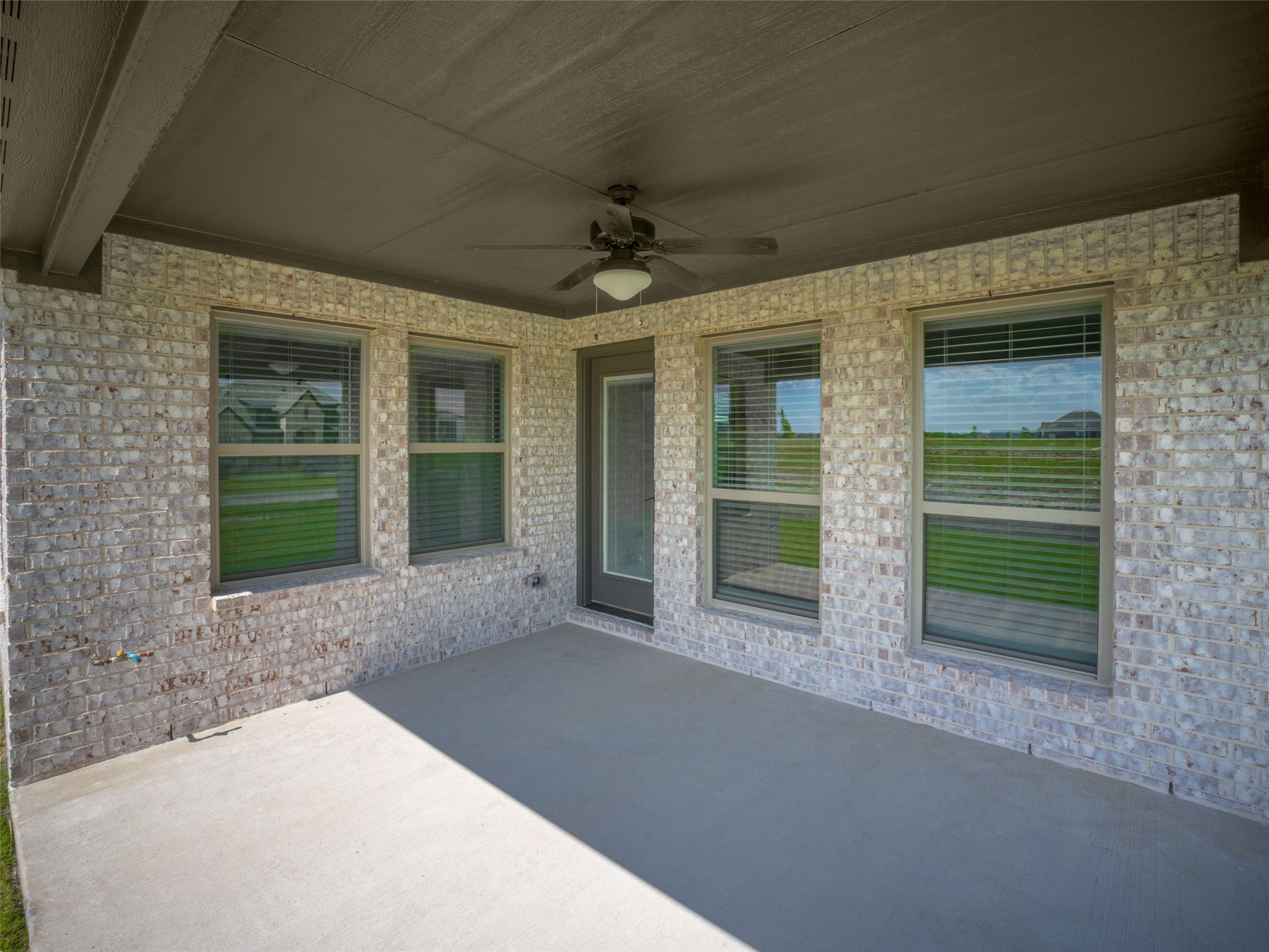 1112 Archives Avenue Nevada TX 75173
