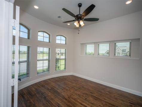 1112 Archives Avenue Nevada TX 75173