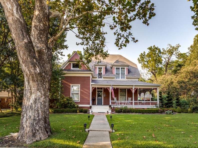 1502 W Virginia Street Mckinney TX 75069