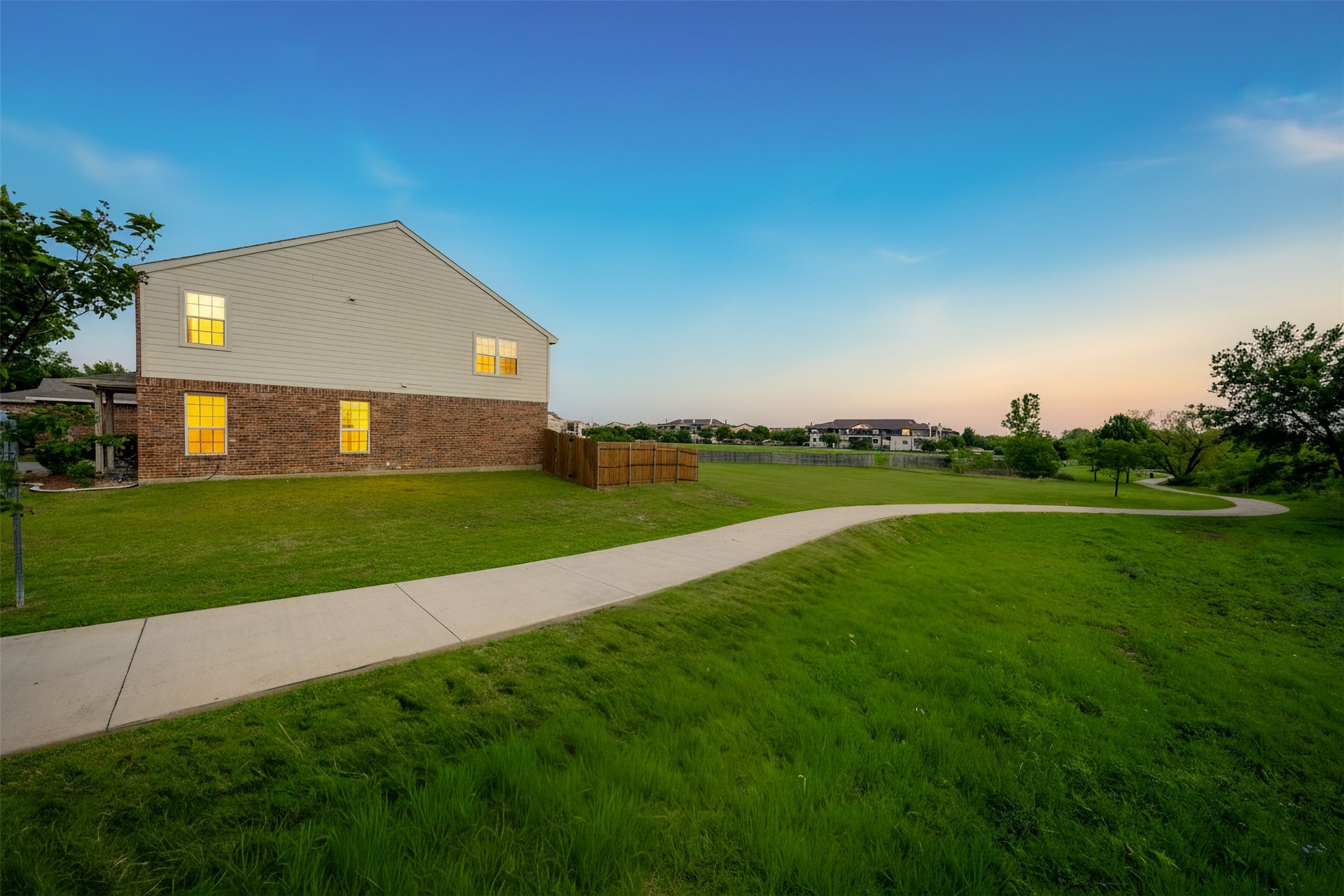 5004 Senator Drive Fort Worth TX 76244