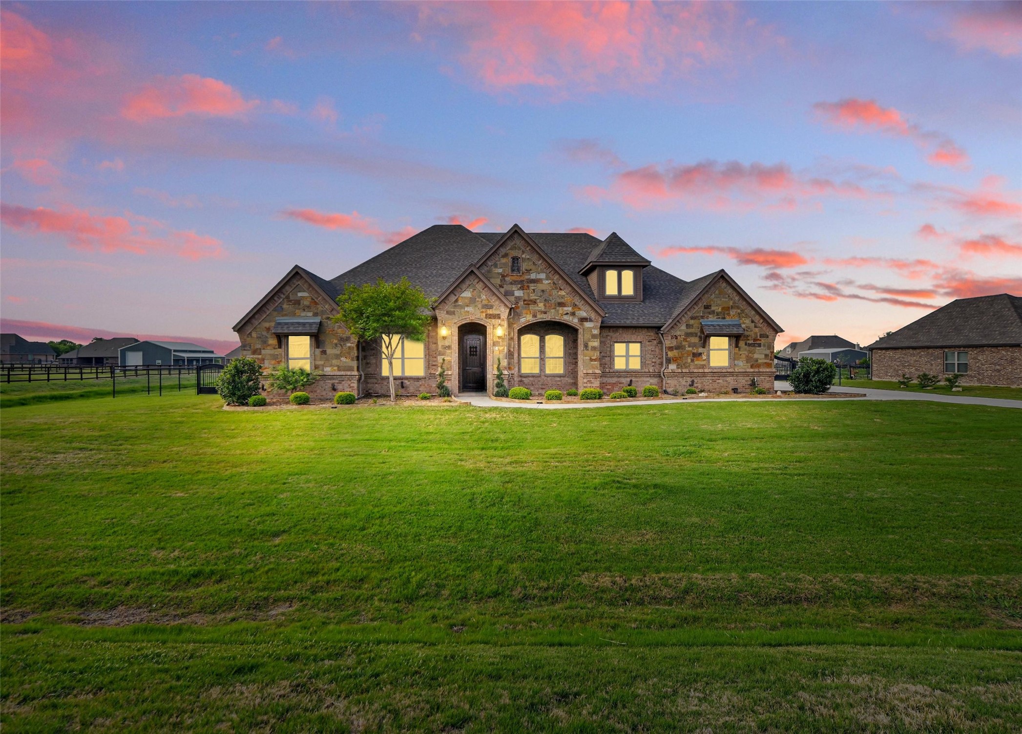 13401 Moorhouse Way Justin TX 76247