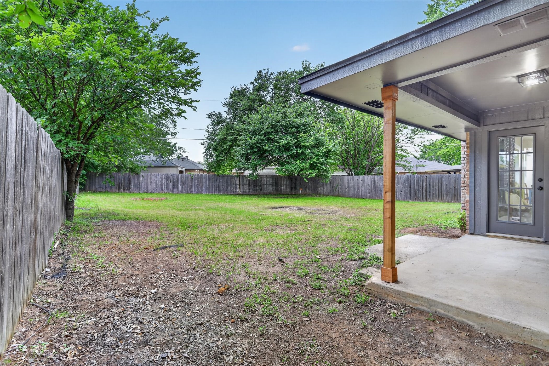 5410 Stagetrail Drive Arlington TX 76017