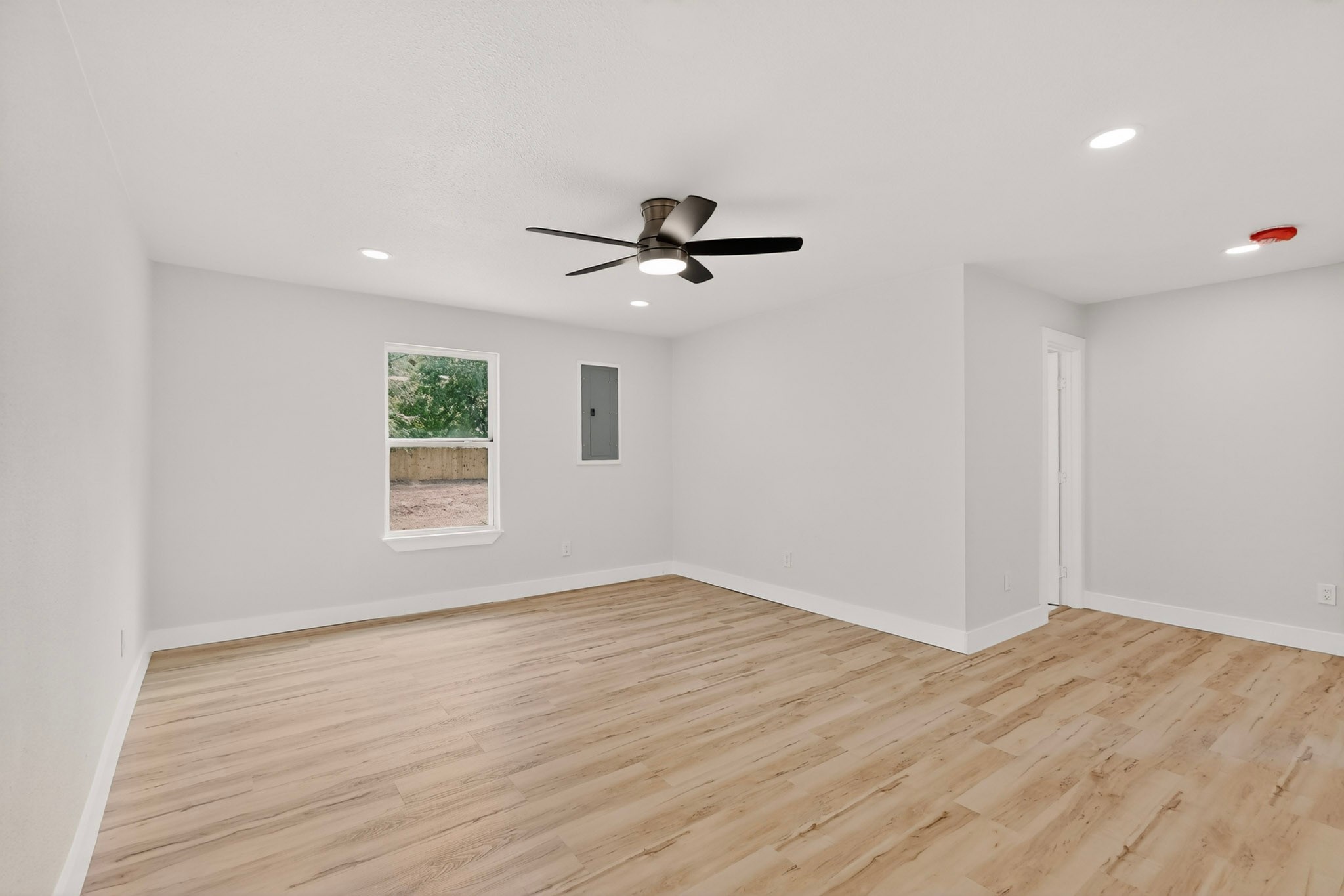 1001 Susan Drive Garland TX 75040