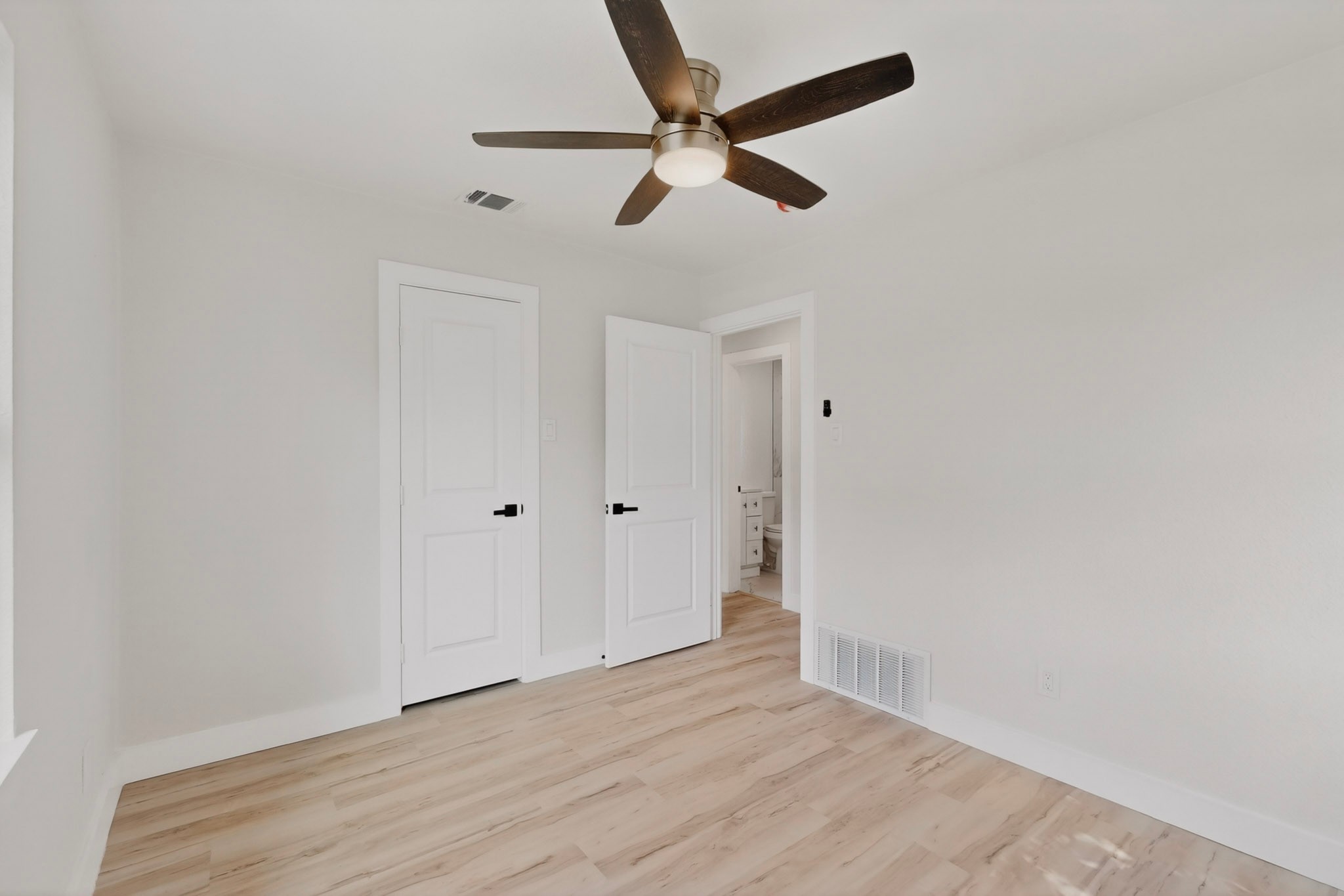 1001 Susan Drive Garland TX 75040