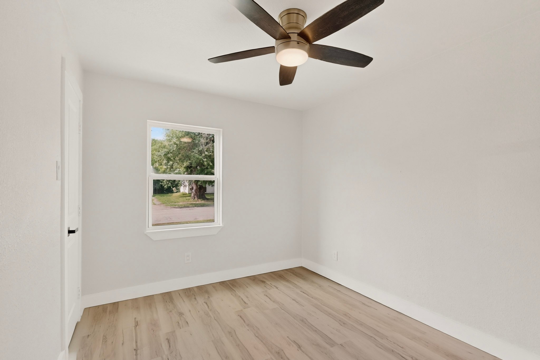 1001 Susan Drive Garland TX 75040