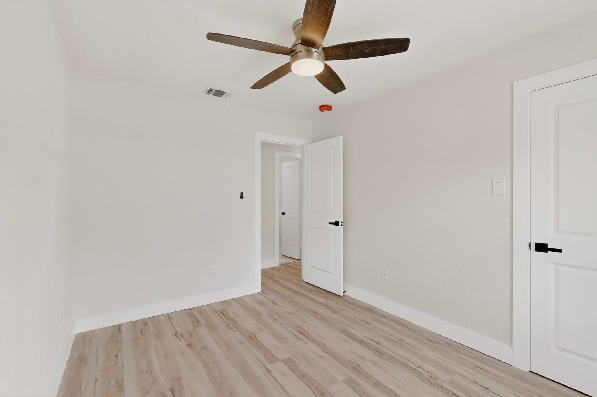 1001 Susan Drive Garland TX 75040