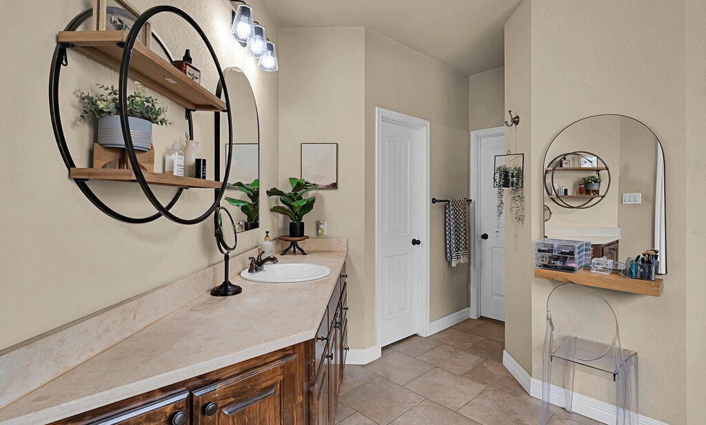 550 Hunton Lane Robinson TX 76706