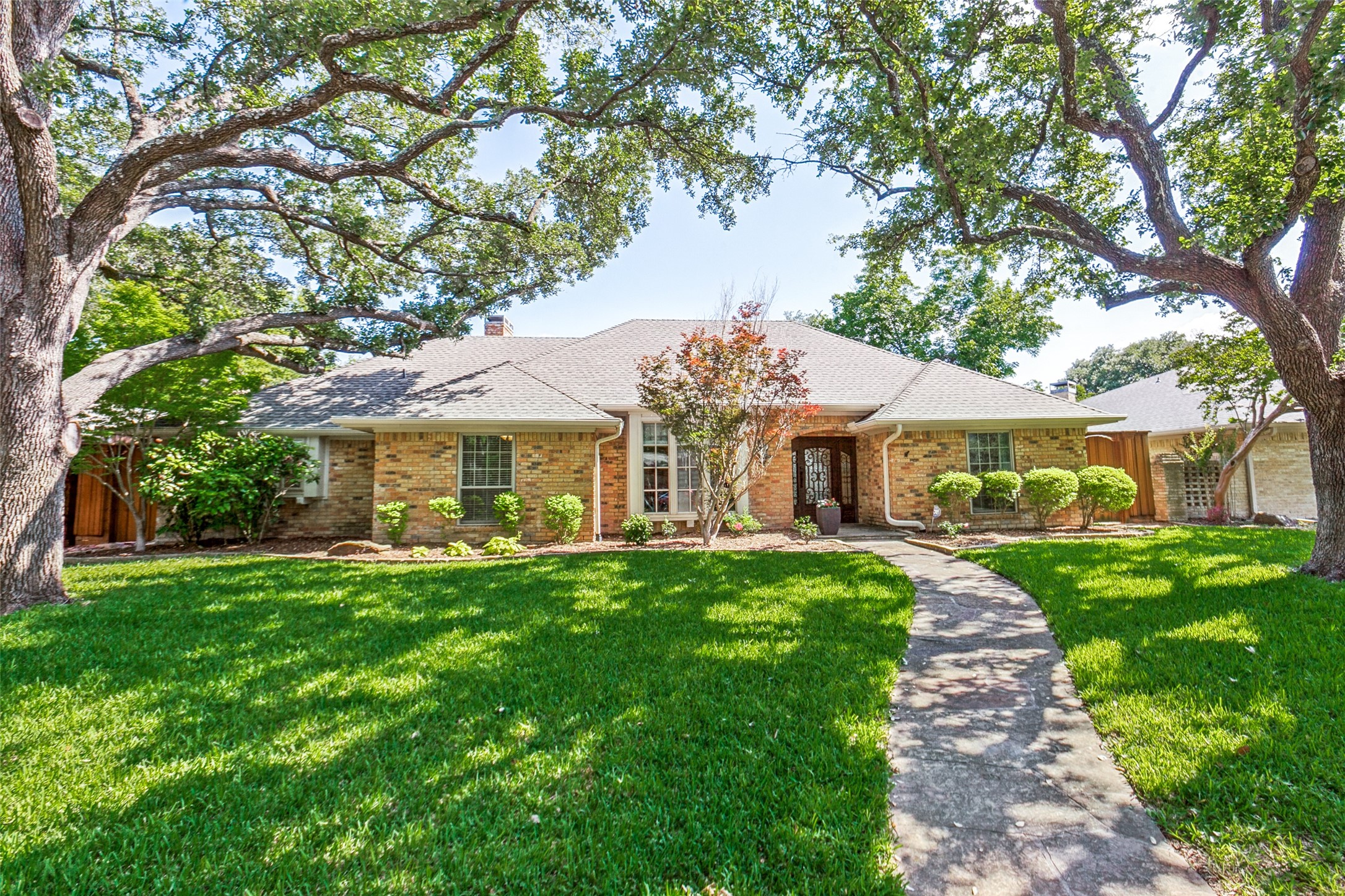 7822 Glenneagle Drive Dallas TX 75248