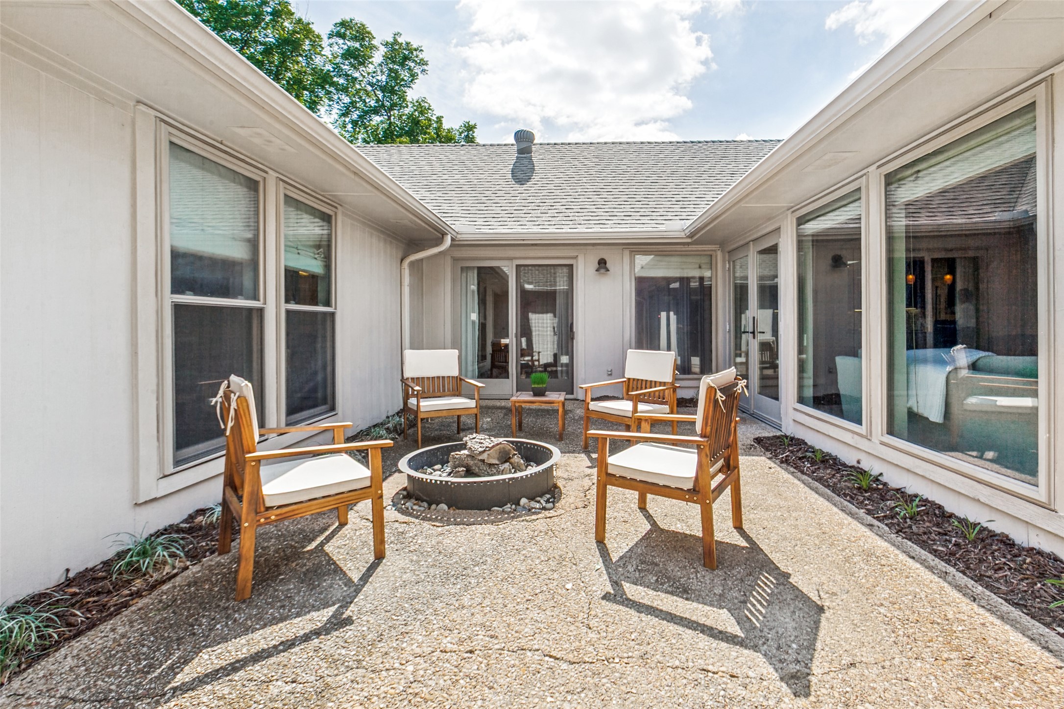 7822 Glenneagle Drive Dallas TX 75248