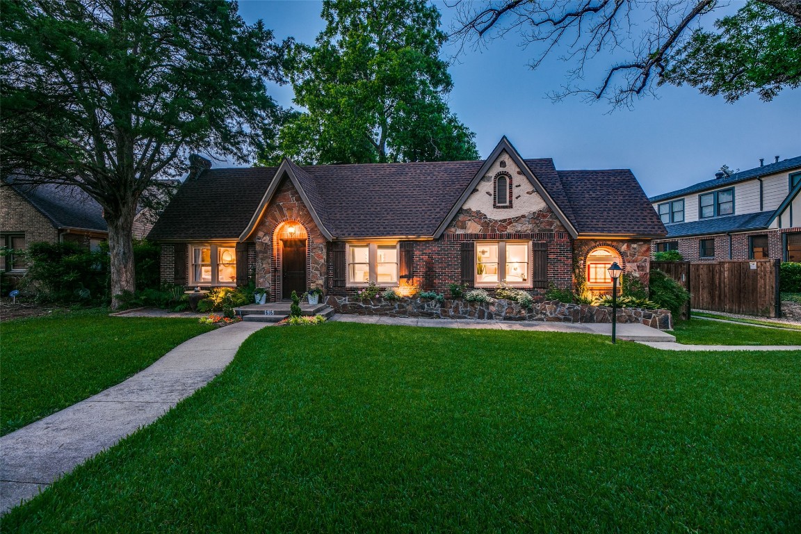 616 Newell Avenue Dallas TX 75223