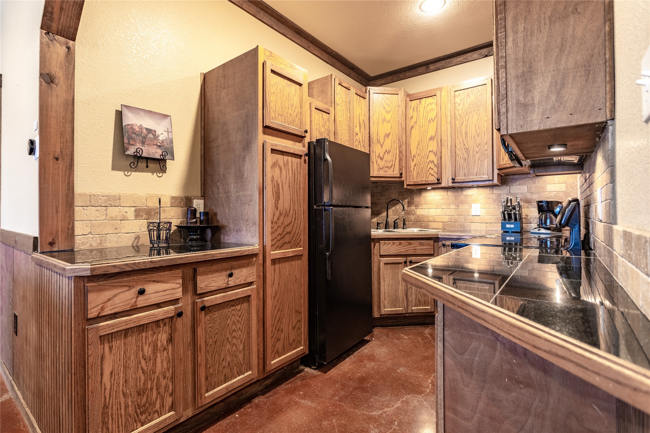313 Wolf Creek Road Lorena TX 76655