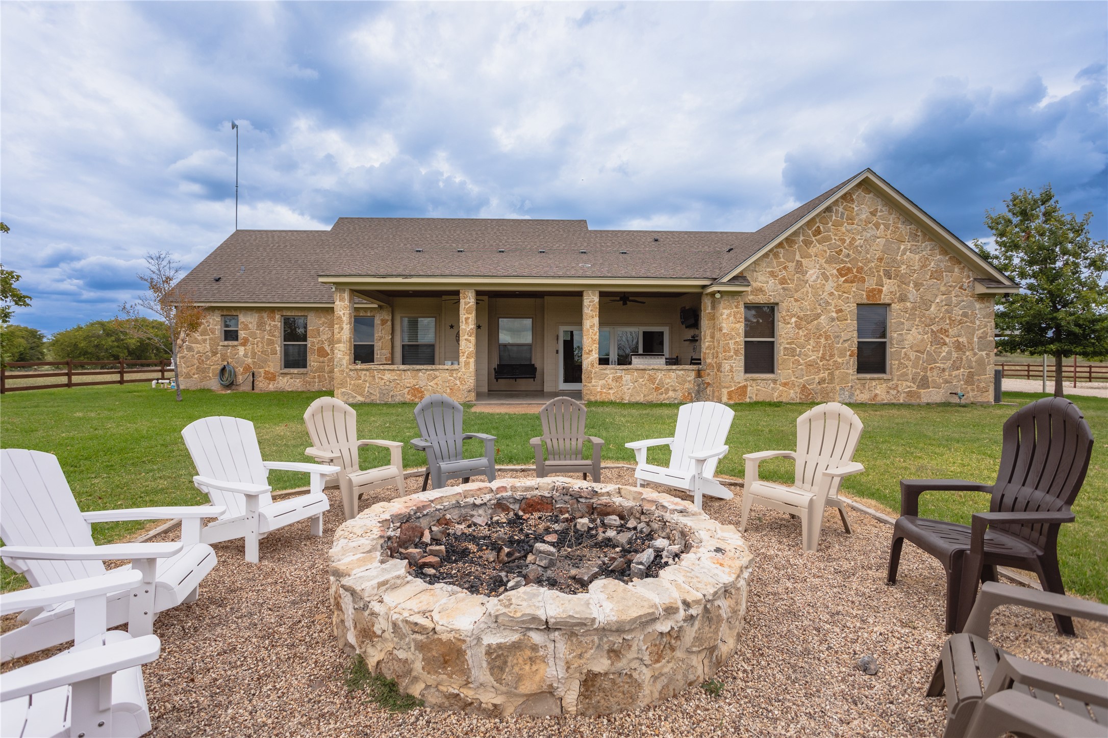 313 Wolf Creek Road Lorena TX 76655