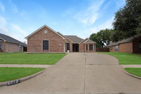 5012 White Oak Drive Grand Prairie TX 75052