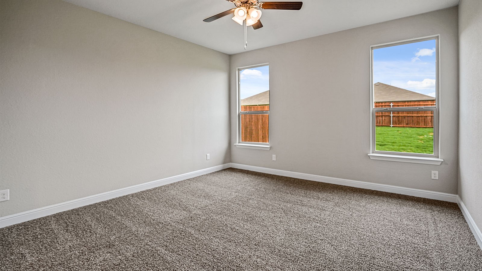 1338 Canterbury Trail Desoto TX 75115