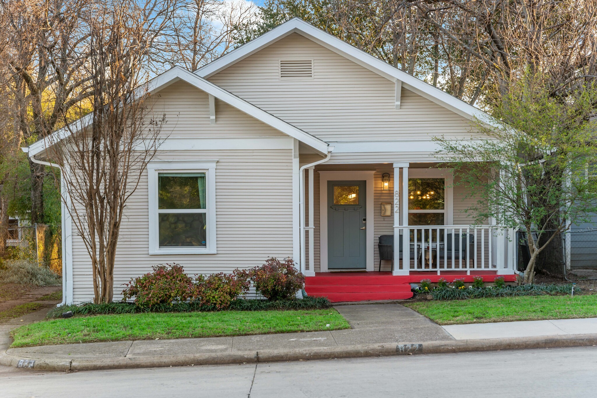 822 W Canty Street Dallas TX 75208