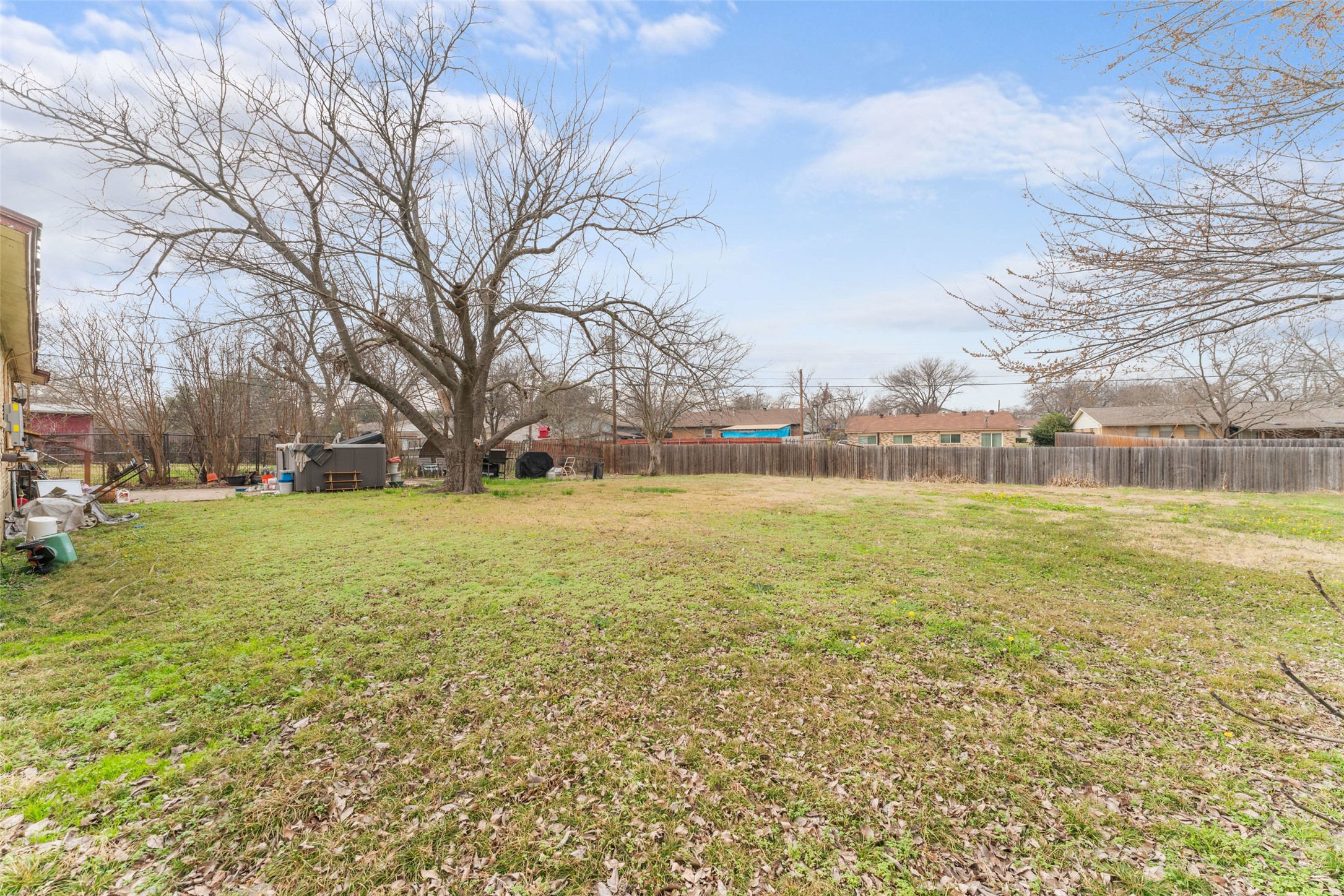 221 Caraway Drive Mesquite TX 75149