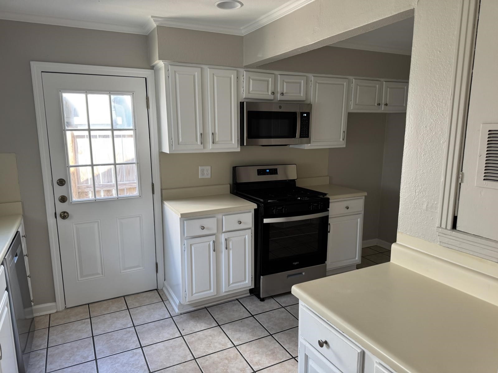 8427 Ridgelea Street Dallas TX 75209