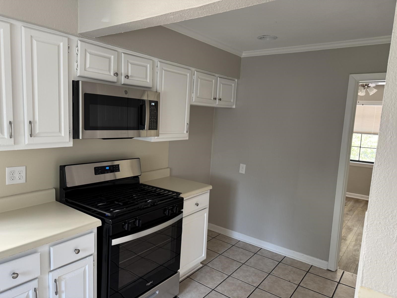 8427 Ridgelea Street Dallas TX 75209