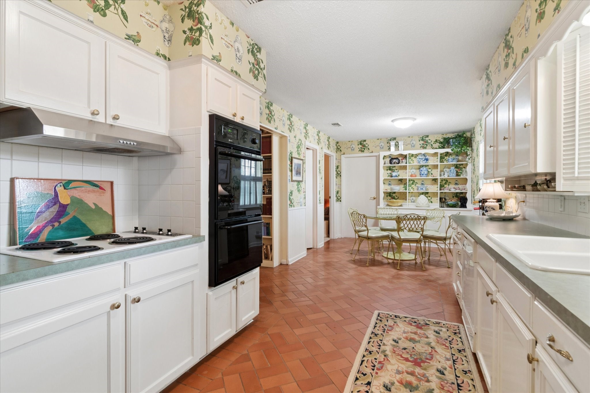 3302 Peachtree Lane Pantego TX 76013