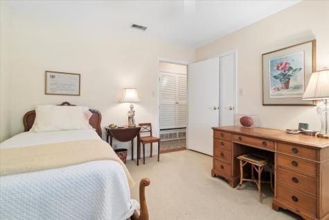 3302 Peachtree Lane Pantego TX 76013