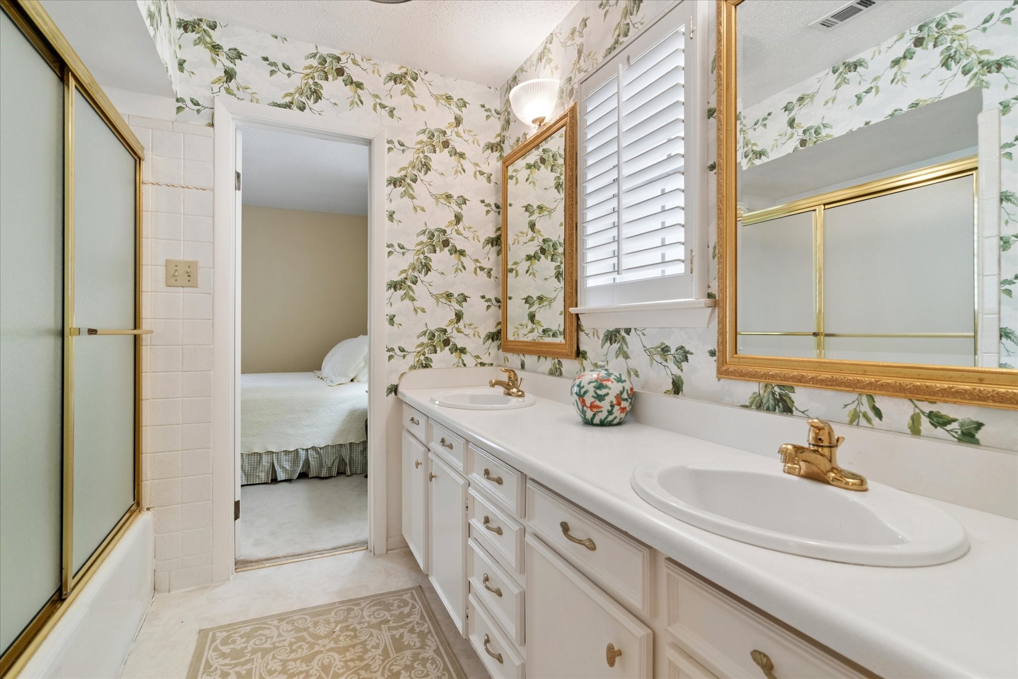 3302 Peachtree Lane Pantego TX 76013