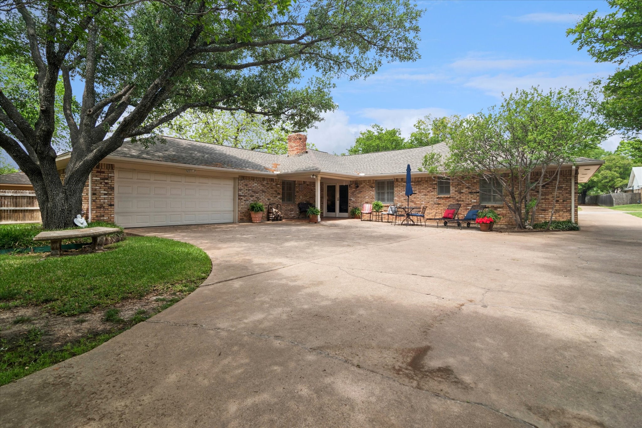 3302 Peachtree Lane Pantego TX 76013