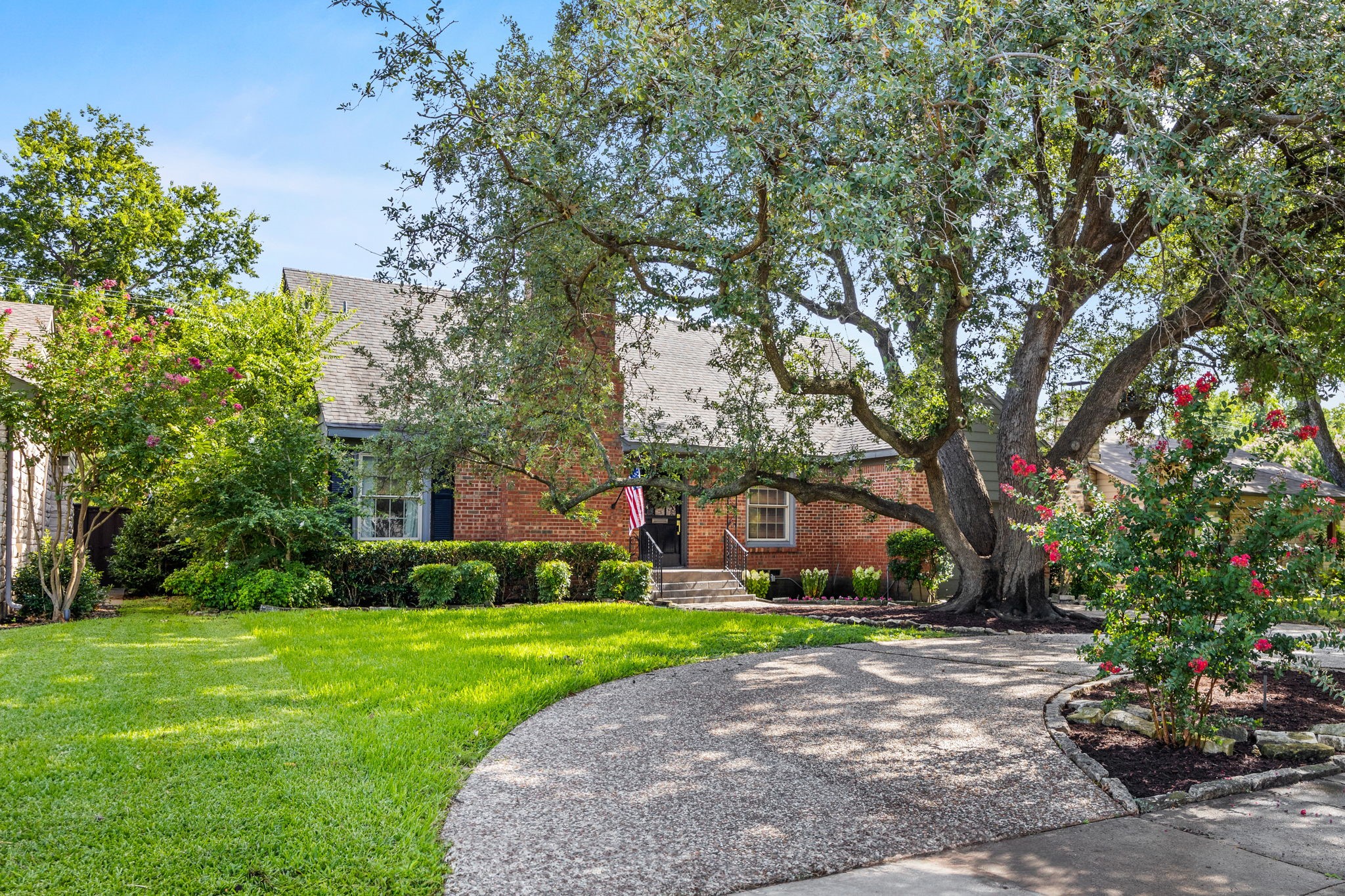 5506 Druid Lane Dallas TX 75209