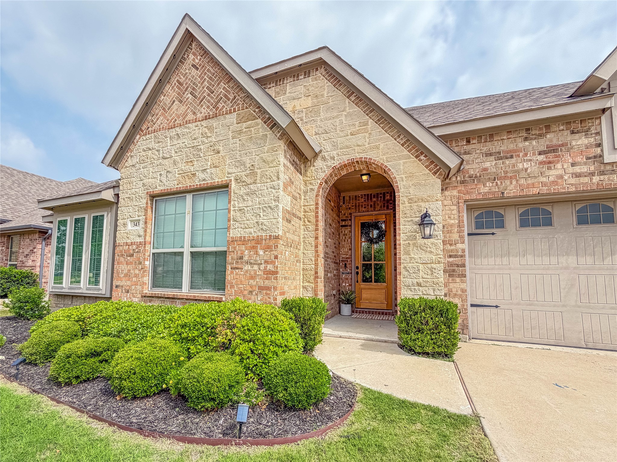 343 Abbott Lane Waxahachie TX 75165