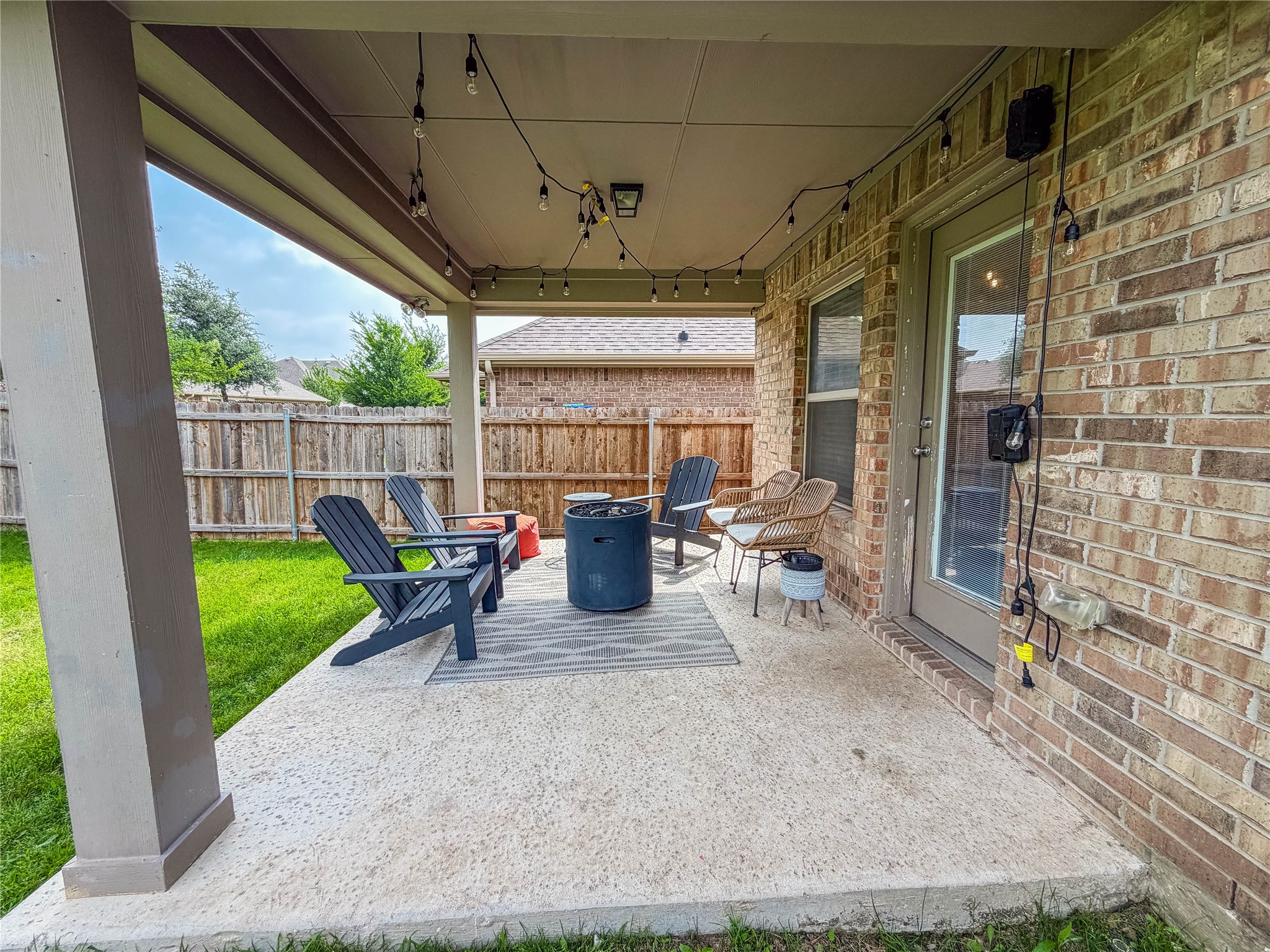 343 Abbott Lane Waxahachie TX 75165