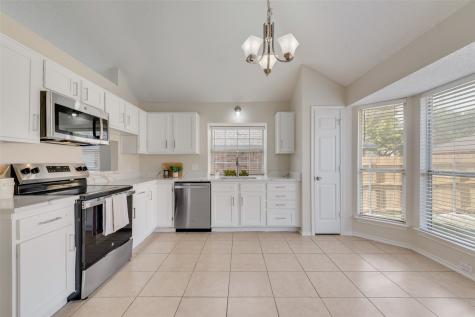 2253 Merrimac Lane Lancaster TX 75146