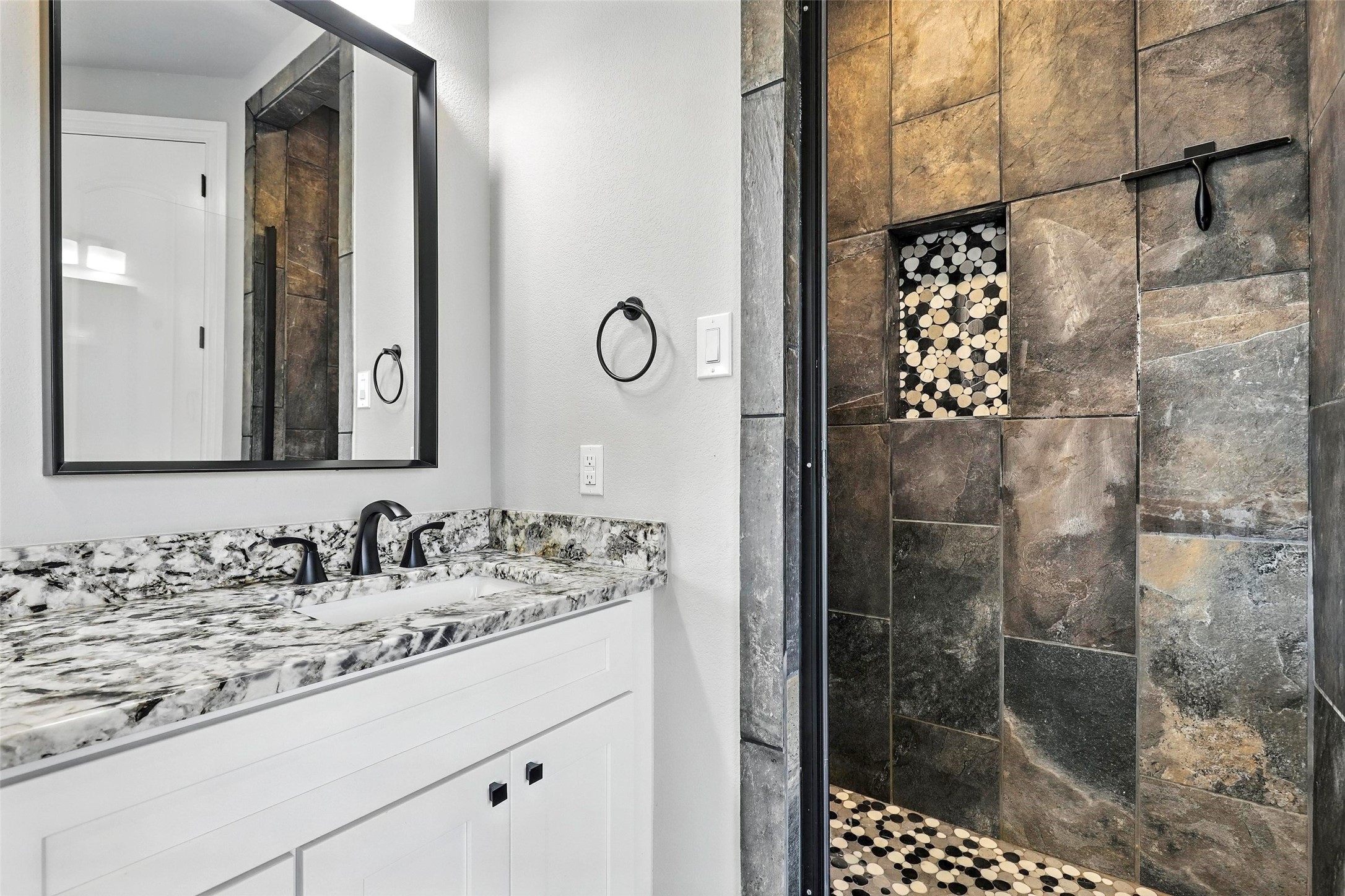 8023 Pennington Fort Worth TX 76126