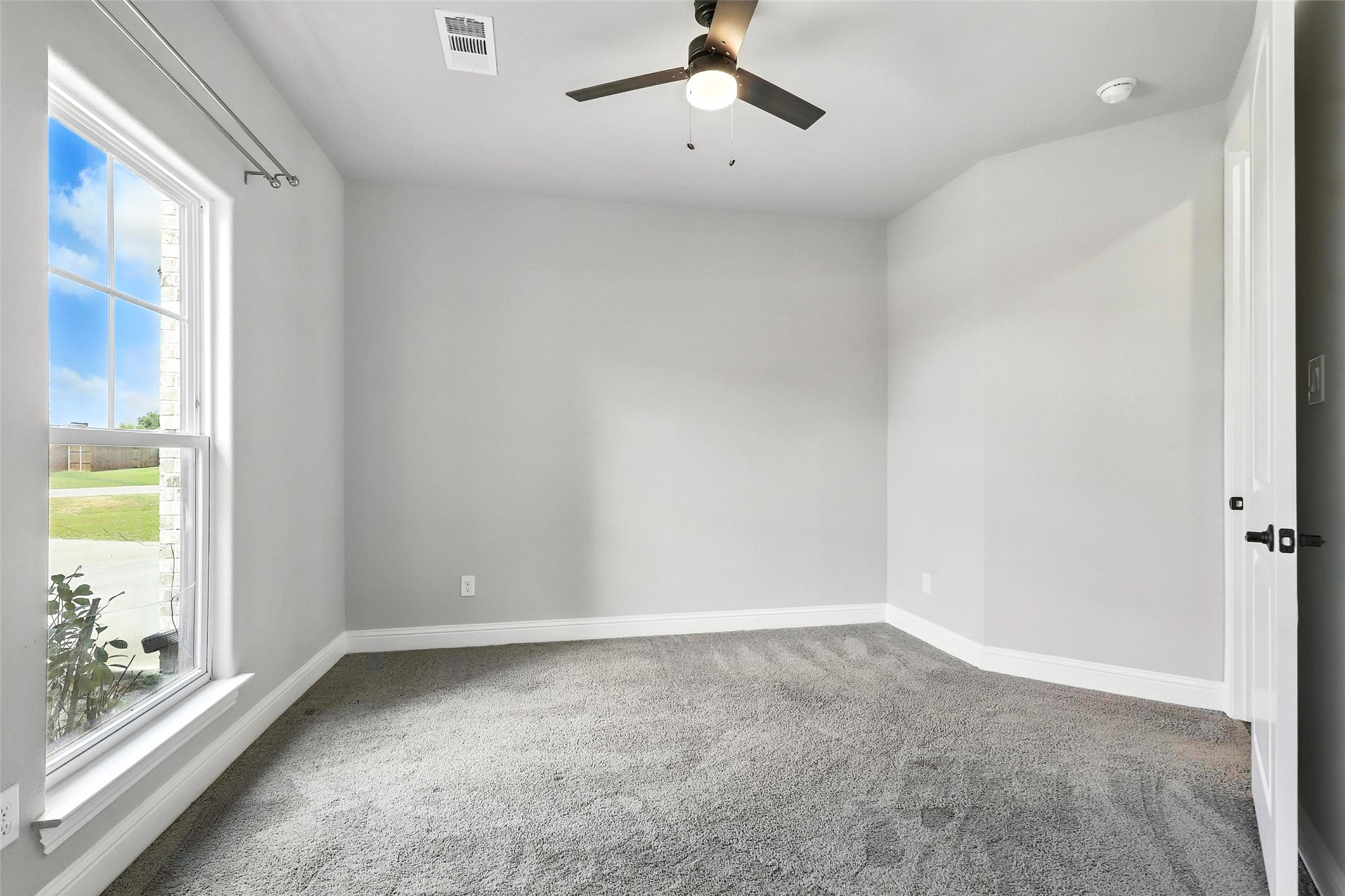 8023 Pennington Fort Worth TX 76126