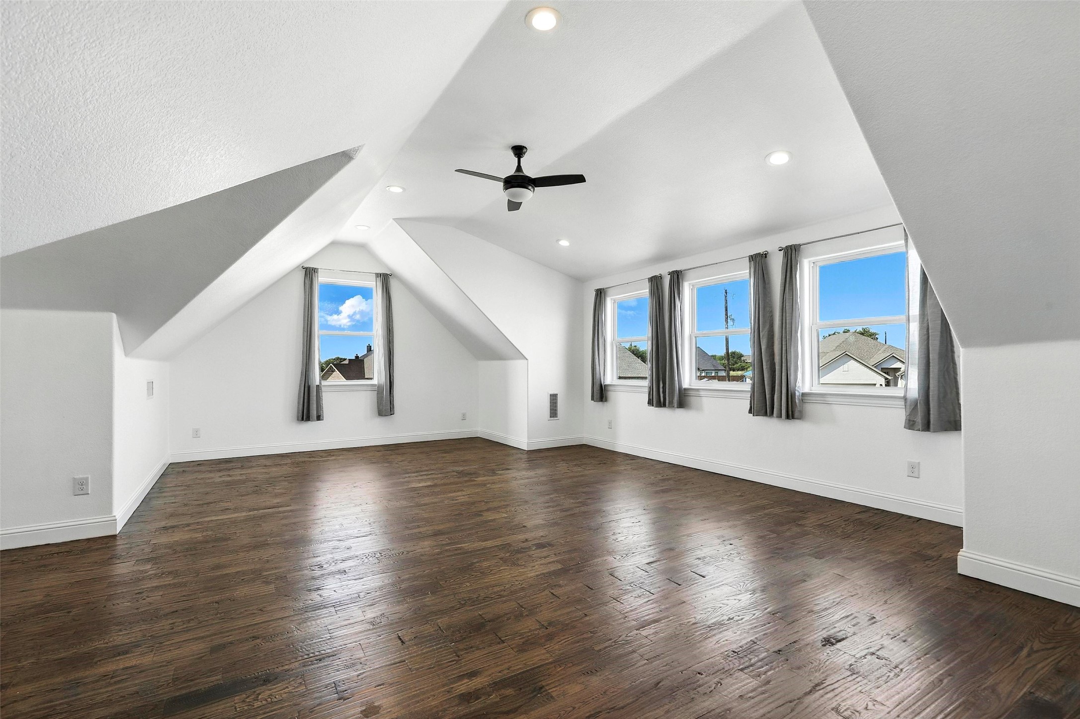 8023 Pennington Fort Worth TX 76126