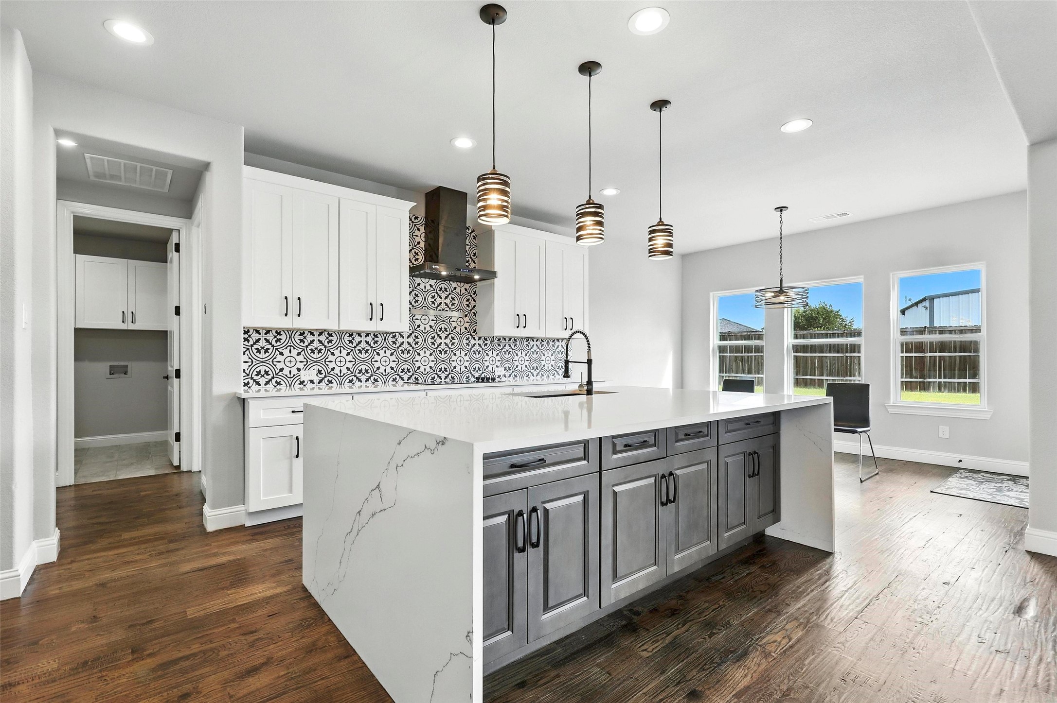 8023 Pennington Fort Worth TX 76126