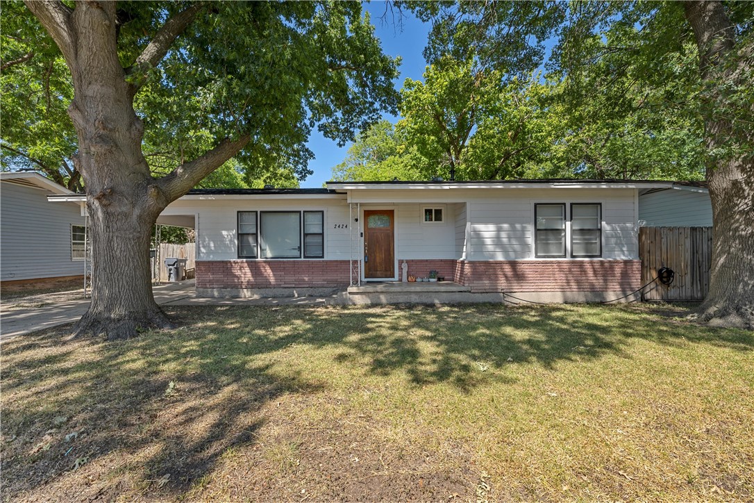 2424 S 25th Street Waco TX 76706